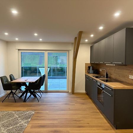 Moselappartements By Weingut Marco Adamy Losnich Ngoại thất bức ảnh