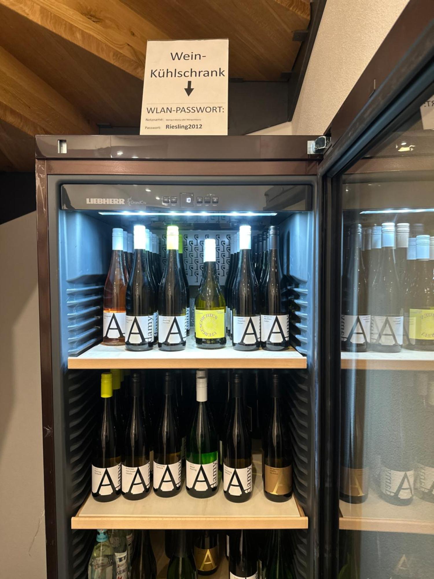 Moselappartements By Weingut Marco Adamy Losnich Ngoại thất bức ảnh